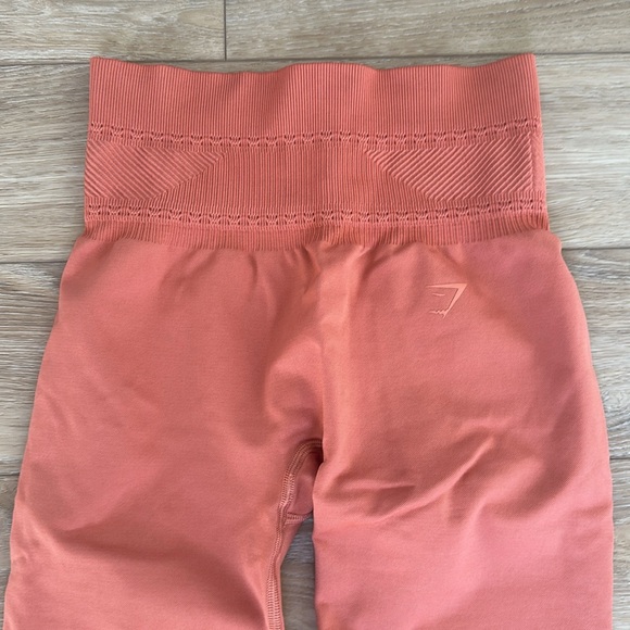 Gymshark leggings EUC - Picture 2 of 4